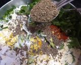 A picture of step 3 of Corn spinach pakoda.