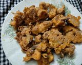 A picture of step 4 of Gobhi ke pakore.