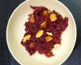 A picture of step 4 of Beetroot Halwa.