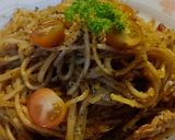 Foto del paso 3 de la receta: Pasta con tiras de cerdo y cubios