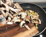 Foto del paso 4 de la receta: Espirales a la carbonara con champiñones