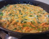 Foto del paso 3 de la receta: Tortilla de vegetales y arvejas