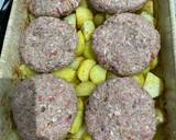 Greek burgers with potatoes recipe step 6 photo