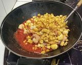 Foto langkah ke 5 dari resep Sambal Goreng Kentang Udang.