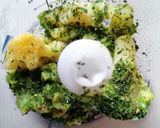 Parmezános brokkolipüré 🥦 recept fázis 2 fotója