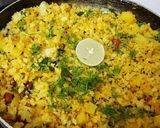 A picture of step 6 of Batata poha.
