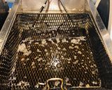 Foto del passaggio 2 della ricetta Acciughe fritte in carpione