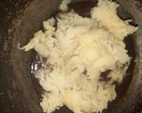 A picture of step 1 of Cheese dabeli.