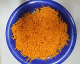 A picture of step 2 of Carrot kheer.