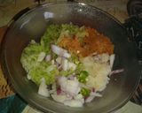 A picture of step 1 of Lauki tikki.