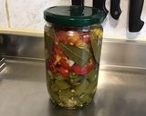 Une image de l'étape 14 de Trio de piments, tomates cerises, ail et herbes aromatiques au vinaigre.