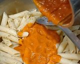 A picture of step 2 of Penne in red sauce with herbs.