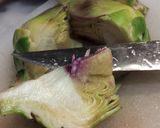 Foto del passaggio 2 della ricetta Agnello con carciofi cotto in padella