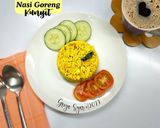 Foto langkah ke 3 dari resep Nasi Goreng Kunyit.