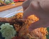 Foto langkah ke 9 dari resep Ayam Goreng Kremes.