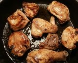 Foto del paso 13 de la receta Pollo al limón, en salsa de hígado y ajos