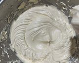 Foto langkah ke 2 dari resep Cream Cheese Butter Cake (Gluten Free, 5 bahan).