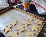 A picture of step 5 of Cranberry Shortbread.