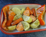 Foto del paso 2 de la receta: Asado de cordero al horno con patatas, zanahorias y batatas