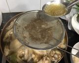 รูปขั้นตอนการทำที่ 4 ของ ปีกไก่เต็มต้มน้ำปลา