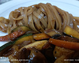 Foto del paso 10 de la receta: Udon con verduras, tortilla y secreto adobado