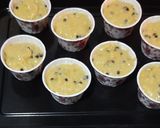 Foto langkah ke 5 dari resep 29. BANANA CUP CAKE with Choco chips.