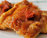 Foto del paso 9 de la receta: Coca de Cebolla confitada con Sobrasada