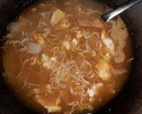 Foto langkah ke 6 dari resep Seblak Bandung (Kerupuk, Mie & Telor).