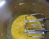 Foto del paso 4 de la receta: Bizcochuelo Súper Esponjoso