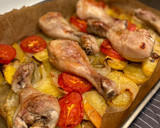 Foto del paso 2 de la receta: Muslitos de pollo con cama de verduritas