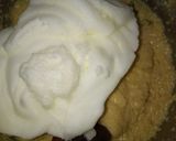 A picture of step 4 of Creamy white cake.