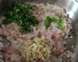 मटण खिमा आणि पाव (mutton kheema pav recipe in marathi) रेसिपी स्टेप 4 फोटो 