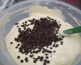 Foto del paso 7 de la receta: Bizcocho de leche con chips de chocolate