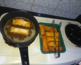 Foto langkah ke 4 dari resep Risol mayo praktis.