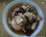 Foto langkah ke 8 dari resep 46. Sop Ayam Babi Kembang Tahu Jamur (Non Halal).