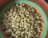 A picture of step 1 of Methi Ganji.