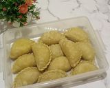 Foto langkah ke 9 dari resep Pastel Isi Bihun.