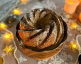 Une image de l'étape 7 de Gâteau au Tahini, enrobé du sésames.