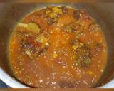 A picture of step 3 of Punjabi Karela gosht.