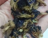 Hình bước làm 1 của món Sữa chua thạch, trân châu hoa đậu biếc