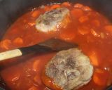 Foto del paso 11 de la receta: Osobucos en salsa de tomate frito
