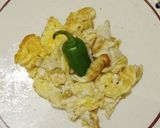 A picture of step 3 of Scrambled egg.