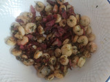 Espaguetis con gambas y jamón