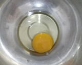 Foto langkah ke 2 dari resep Waffle Simple.