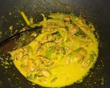Foto langkah ke 3 dari resep Kerang bumbu kuning "isi ranjau".