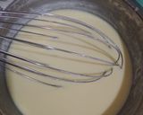 Foto langkah ke 2 dari resep Cream Cheese Chiffon Cake.