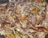 Foto del paso 4 de la receta: Fajitas de cerdo entomatadas