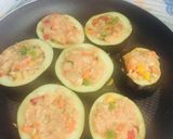 Foto del paso 2 de la receta: Salmón al horno y  berenjenas rellenas con Pechuga de pollo molido !