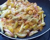 A picture of step 2 of Pan-fried potatoes.