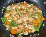 Foto langkah ke 4 dari resep Capcay Jamur Shimeji.